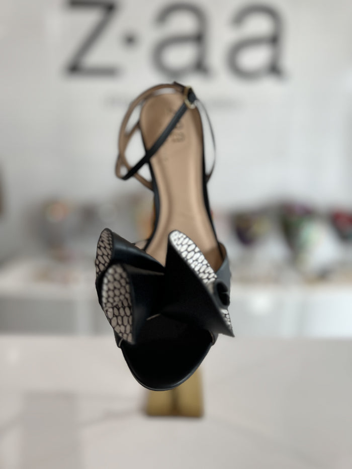 Caracol Heels