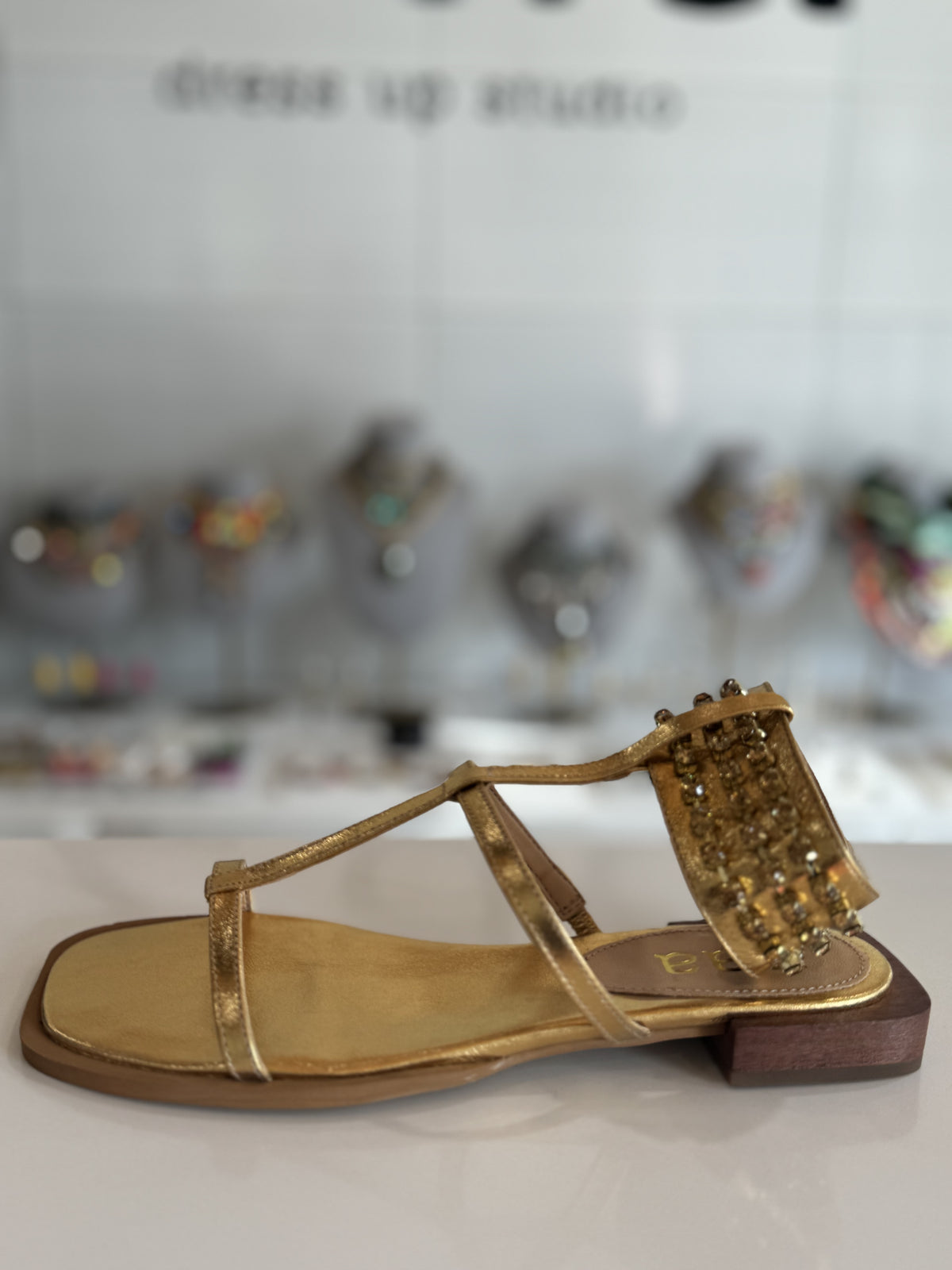 Metallic Sandal with Crystals