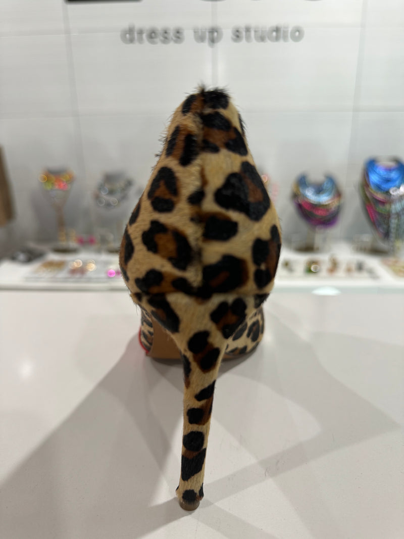 Your Leopard Pointy Heel