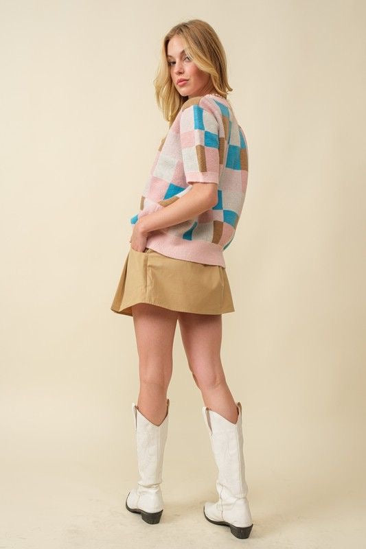 Color-Block Short Sleeve Sweater