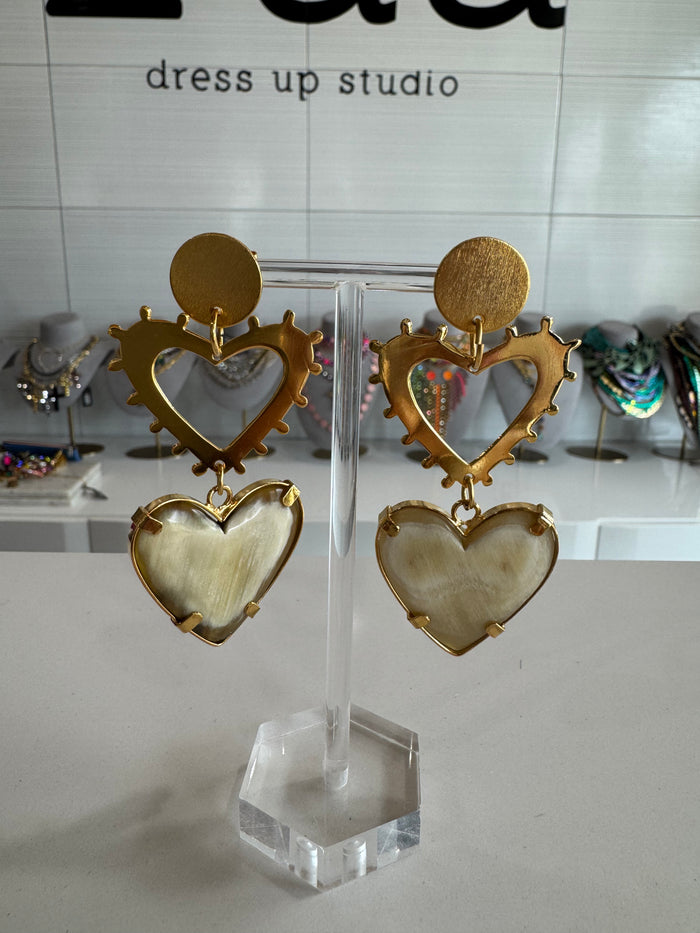 Cuore Horn Earrings