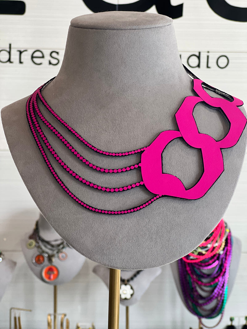 Pearl Chains Mini Necklace