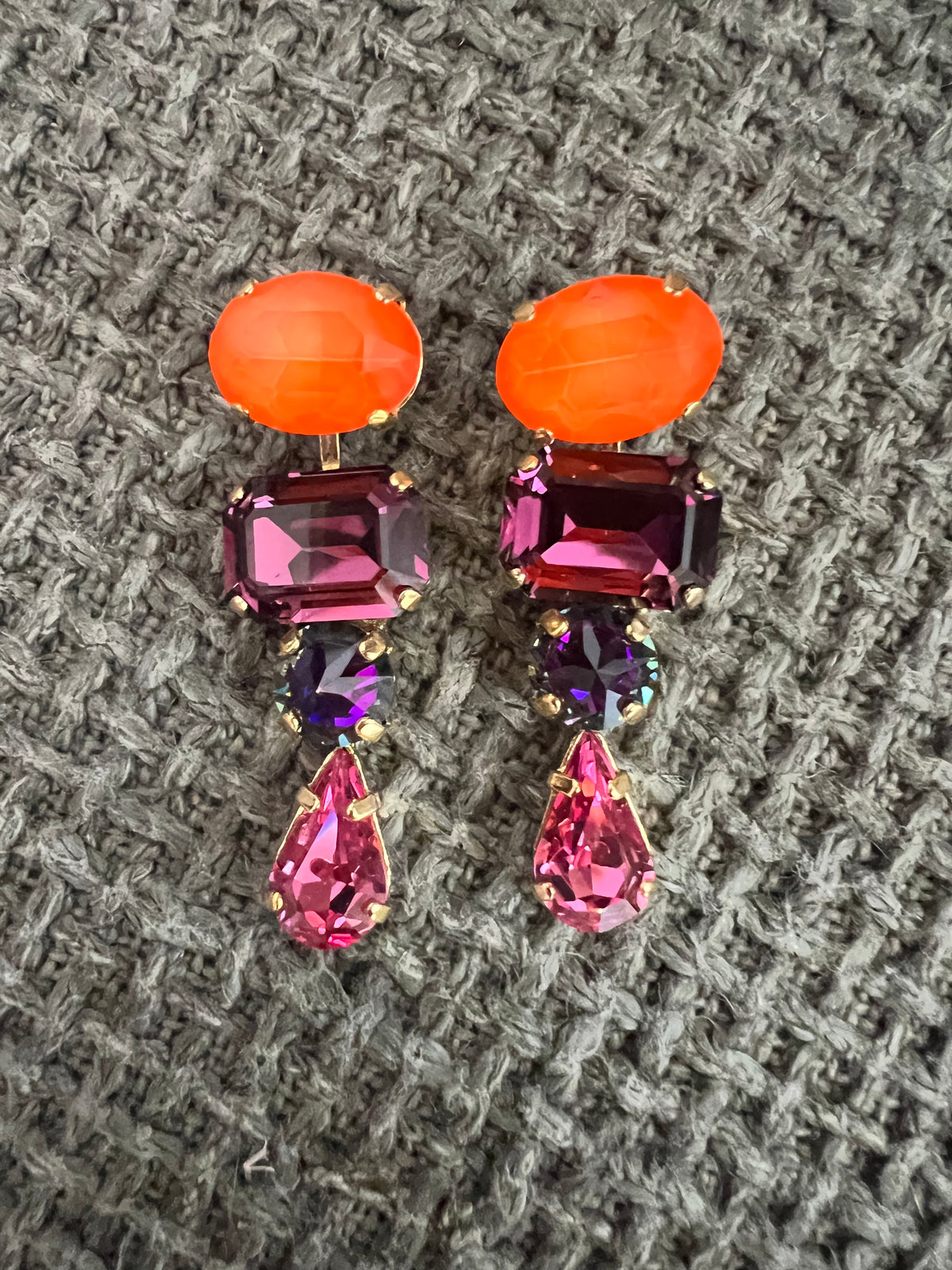 Nile Earrings in Orange Berries