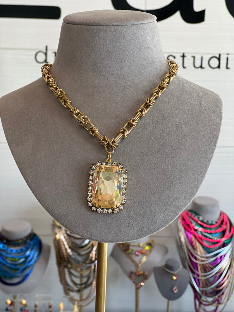 Soleil Necklace in Golden Shadow