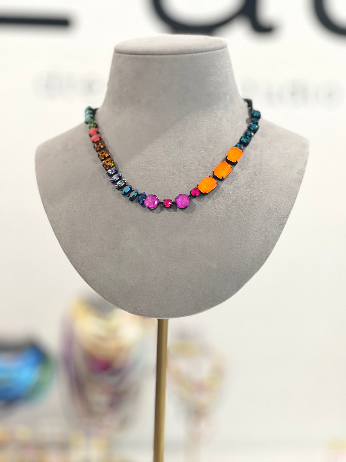 Jubel Necklace in Smutt
