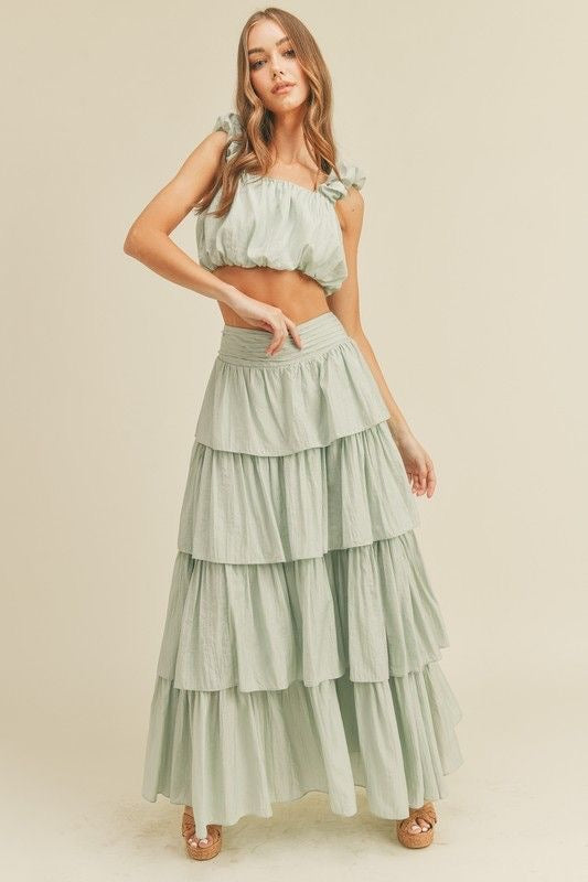 Tiered ruffle maxi skirt outfit Outlet