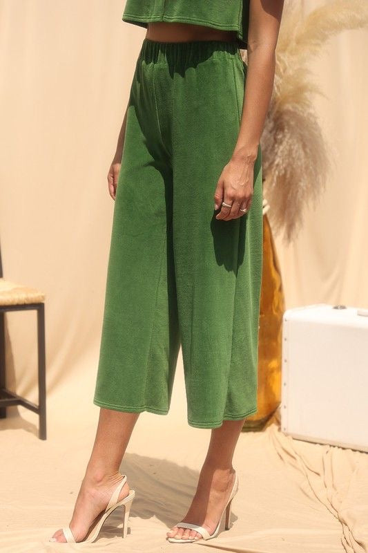 Green Capris Pants  z•aa Women's Clothes St. Petersburg – z•aa